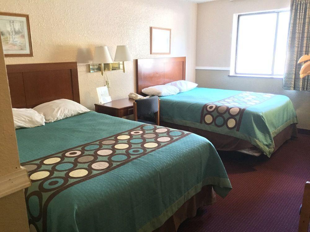 במוטל Super 8 By Wyndham Bath Hammondsport Area מראה חיצוני תמונה
